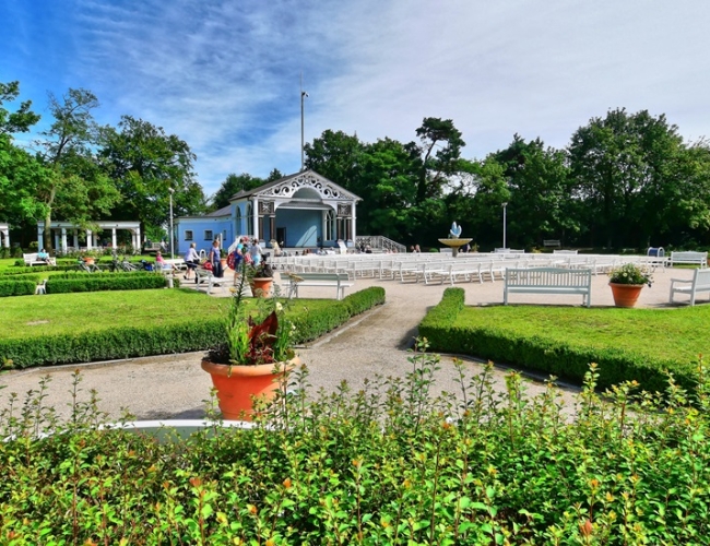 Frühlingserwachen im Kurpark © Kurverwaltung Ostseebad Boltenhagen