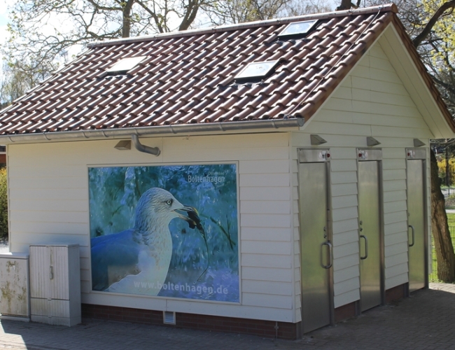 WC-Anlage an der Albin-Köbis-Siedlung © Kurverwaltung Ostseebad Boltenhagen